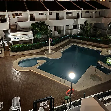 アパート La Casita De La Piscina アデヘ