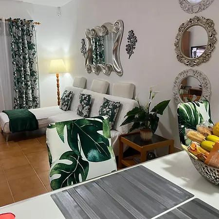 アパート La Casita De La Piscina *