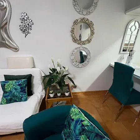La Casita De La Piscina アデヘ