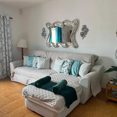 La Casita De La Piscina