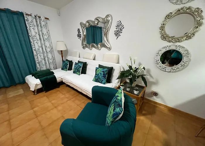 La Casita De La Piscina 아데제