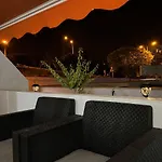 La Casita De La Piscina Costa Adeje (Tenerife)