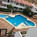 La Casita De La Piscina Costa Adeje (Tenerife)