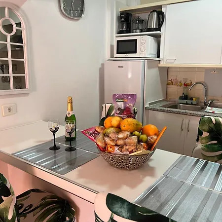 La Casita De La Piscina Apartament *