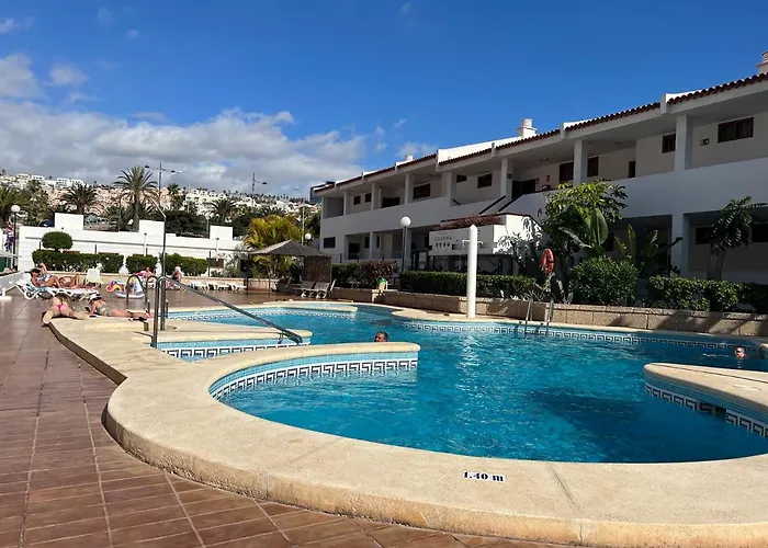 La Casita De La Piscina شقة