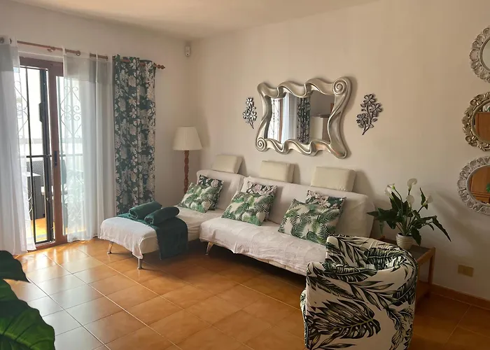 La Casita De La Piscina