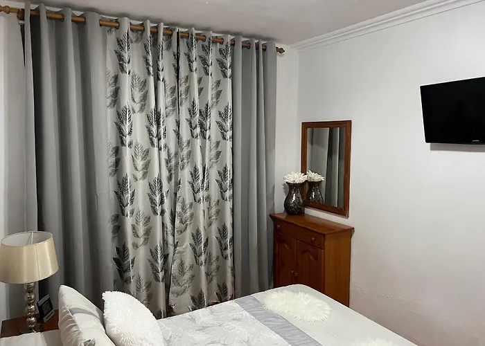 La Casita De La Piscina شقة أذيخي