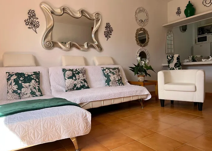 La Casita De La Piscina * أذيخي