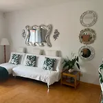 La Casita De La Piscina * アデヘ