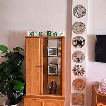 La Casita De La Piscina アパート