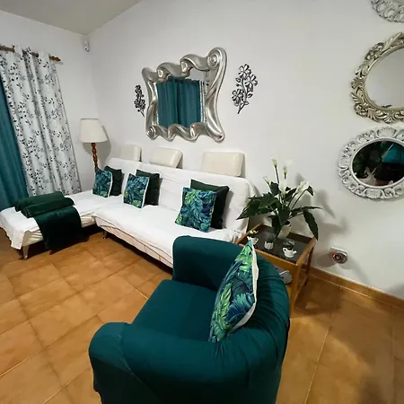 La Casita De La Piscina アデヘ